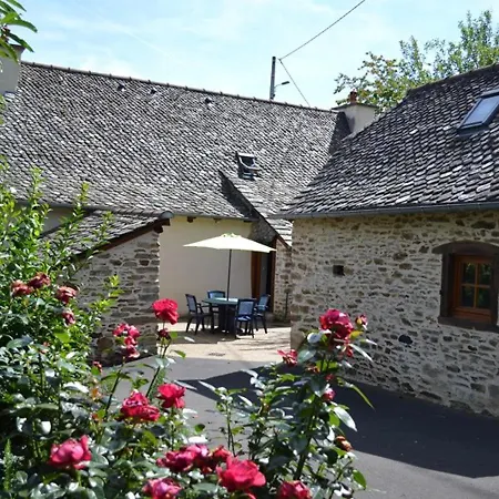 Casa vacanze Maison De Caractere Avec Terrasse, Proche Nature Et Activites, Ideale Famille, Chiens Bienvenus - Fr-1-742-209